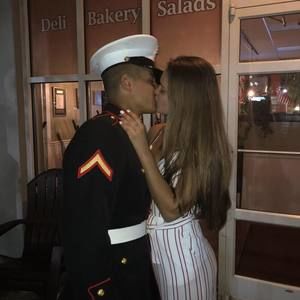 Meet your Posher, Lahren